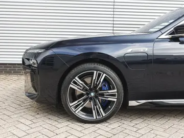 M760 7 Serie M760e xDrive High Executive automat