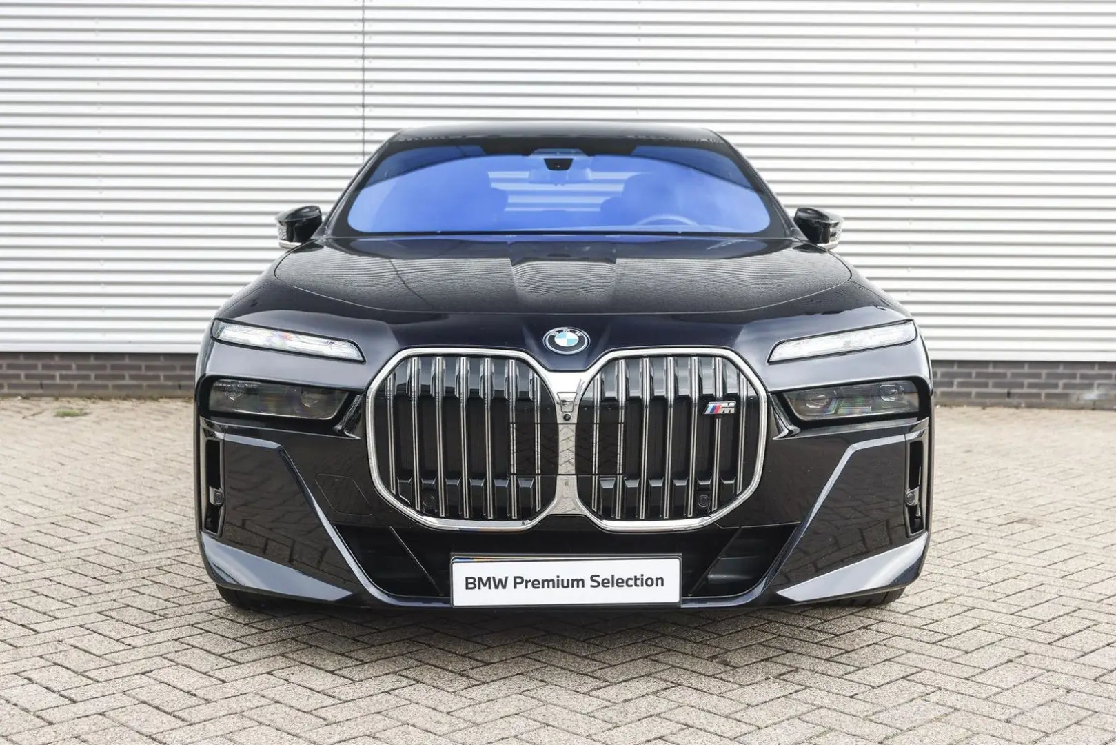 M760 7 Serie M760e xDrive High Executive automat