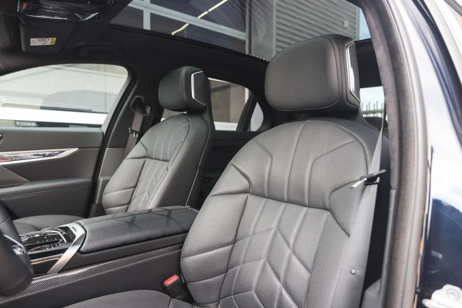 M760 7 Serie M760e xDrive High Executive automat