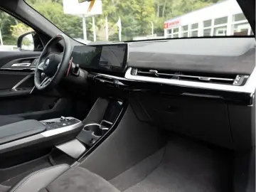 X2 M35i xDrive HUD ACC 360° ALUFELGEN 21 ZOLL