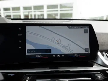 X2 M35i xDrive HUD ACC 360° ALUFELGEN 21 ZOLL