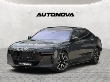 M760 Baureihe 7 Lim M760 e xDrive M-Pack