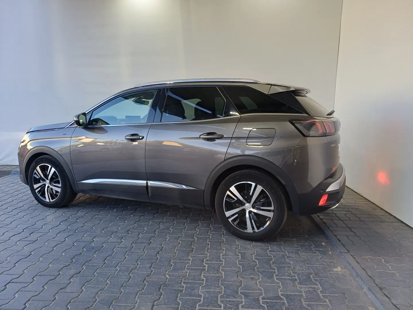 Peugeot 3008 Hybrid 225 PHEV e-EAT8 GT  Aut.