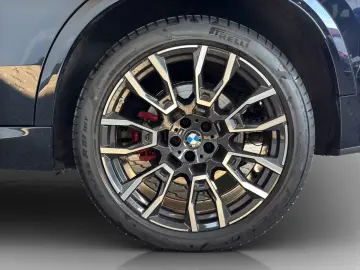 BMW X5 xDr30dA M Sport Pano.Memory