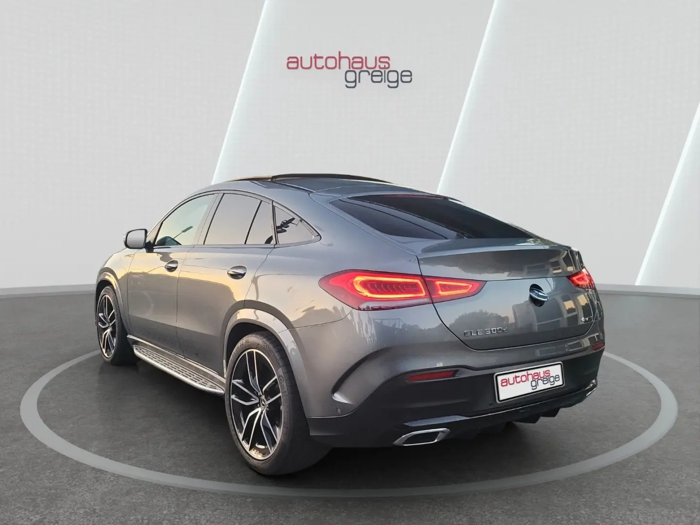GLE 300 d AMG Styling HUD Pano Burmester360°22