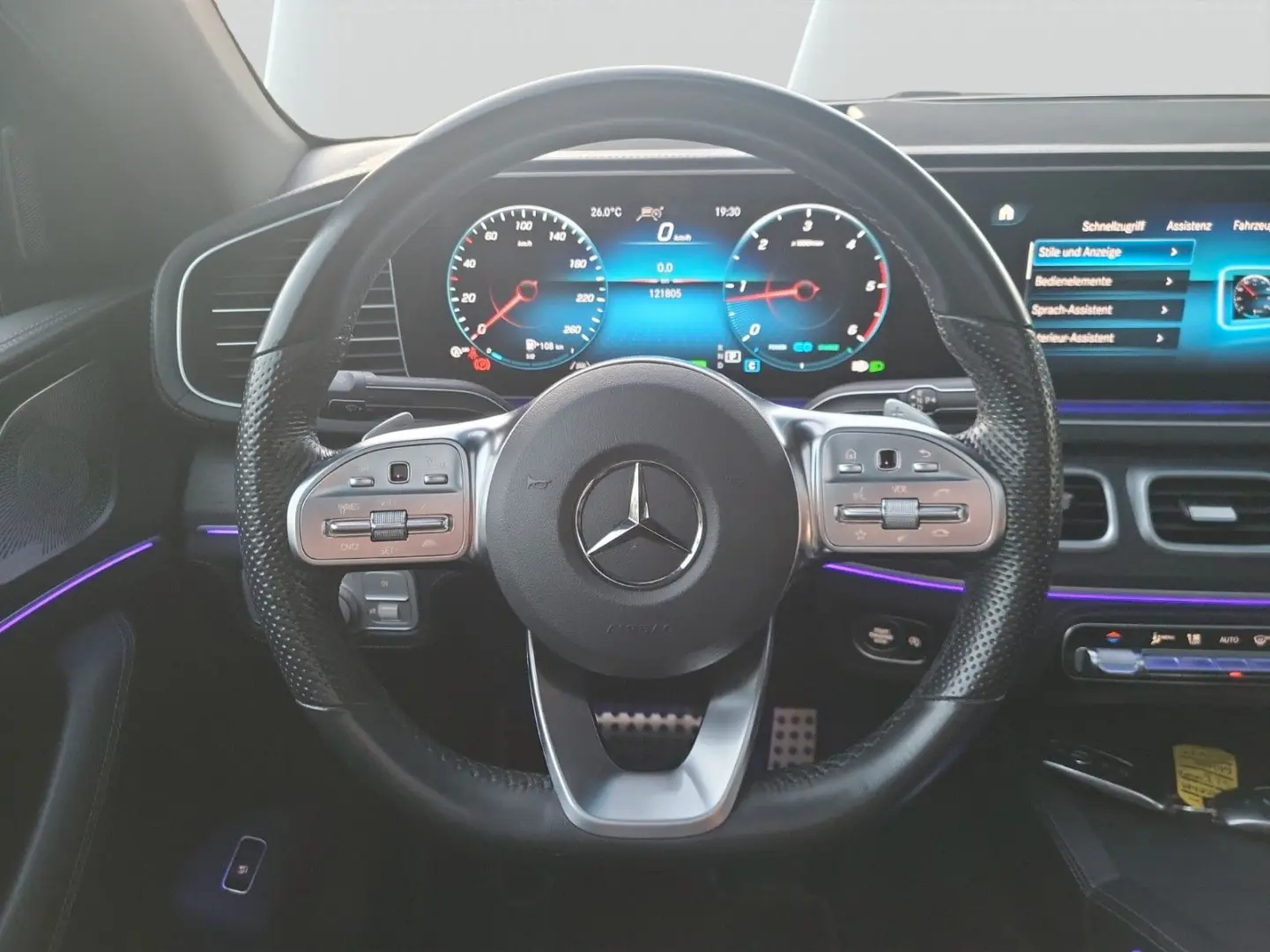 GLE 300 d AMG Styling HUD Pano Burmester360°22