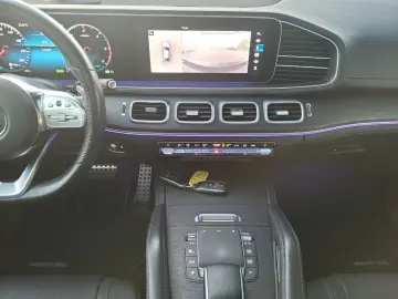 GLE 300 d AMG Styling HUD Pano Burmester360°22