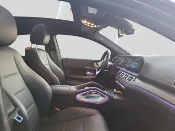 GLE 300 d AMG Styling HUD Pano Burmester360°22