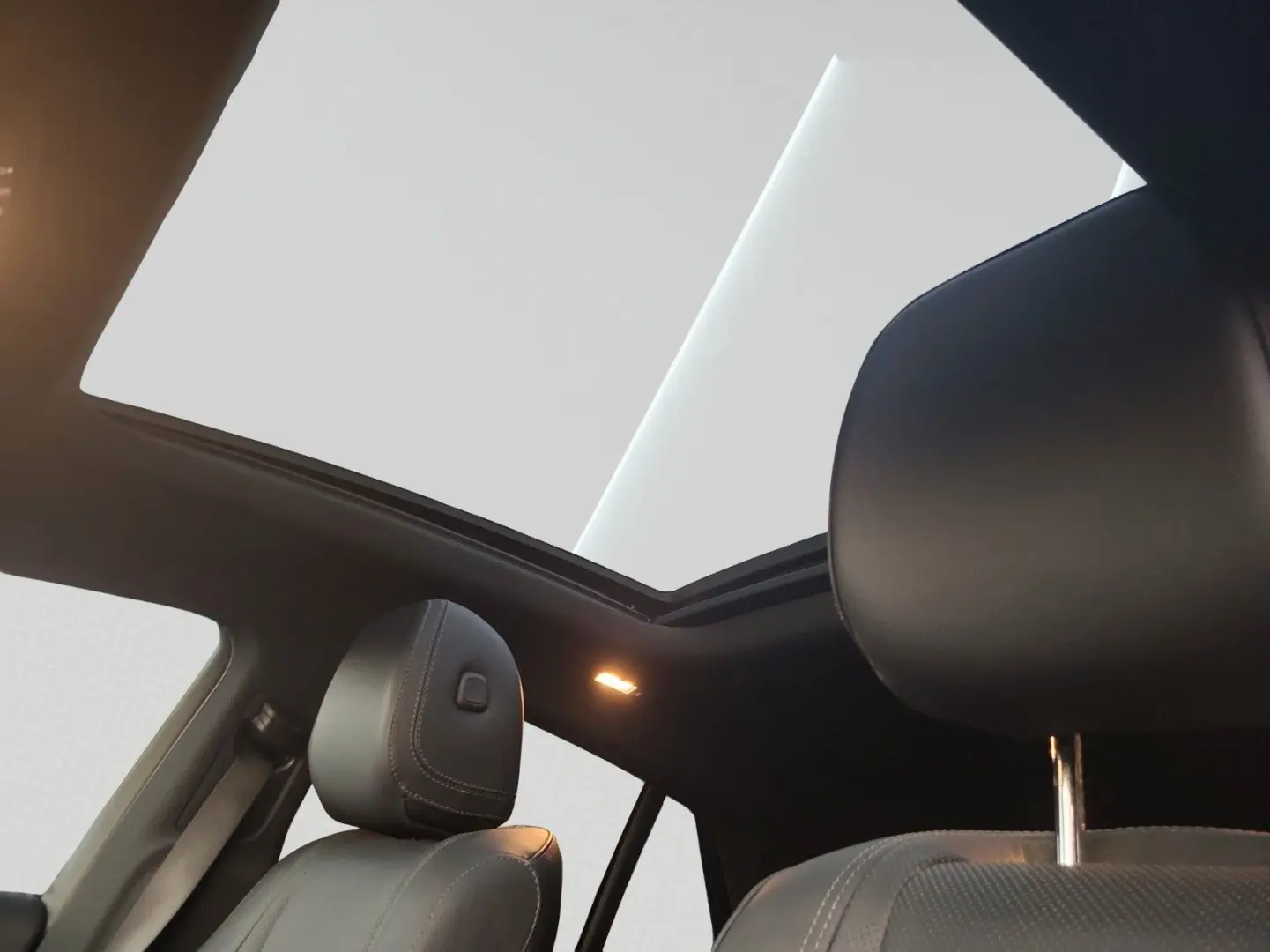 GLE 300 d AMG Styling HUD Pano Burmester360°22