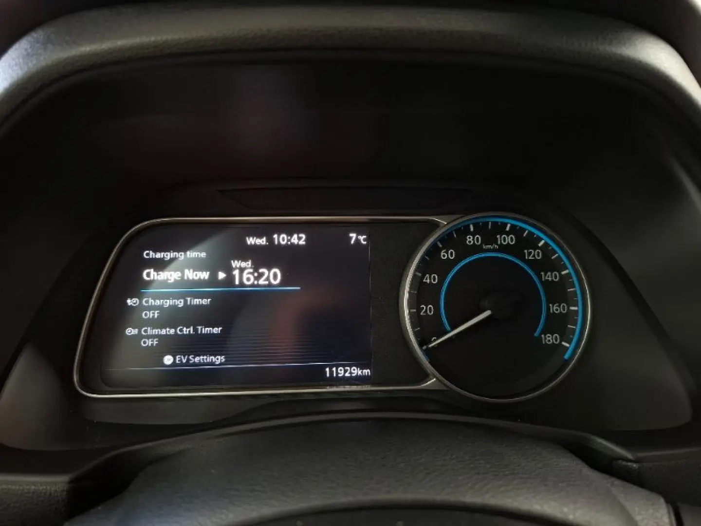 NISSAN LEAF Baterie 40kW / Motor 150CP Tekna