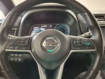 NISSAN LEAF Baterie 40kW / Motor 150CP Tekna
