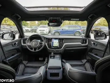 Volvo XC 60 Recharge T8 Twin Engine eAWD R-Design