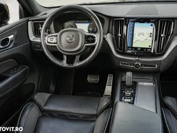 Volvo XC 60 Recharge T8 Twin Engine eAWD R-Design