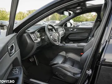 Volvo XC 60 Recharge T8 Twin Engine eAWD R-Design