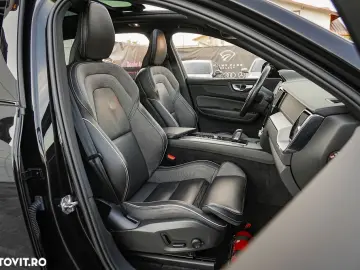 Volvo XC 60 Recharge T8 Twin Engine eAWD R-Design