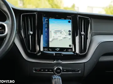 Volvo XC 60 Recharge T8 Twin Engine eAWD R-Design