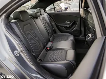 Mercedes-Benz A 180 d 7G-DCT