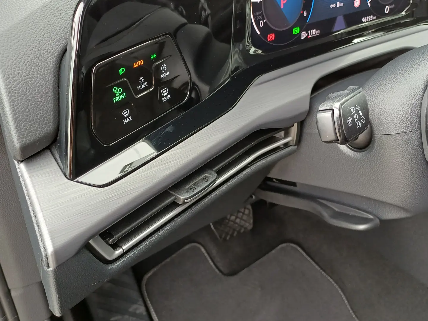 VOLKSWAGEN GOLF VIII 2.0 TDI 150HP STYLE DSG