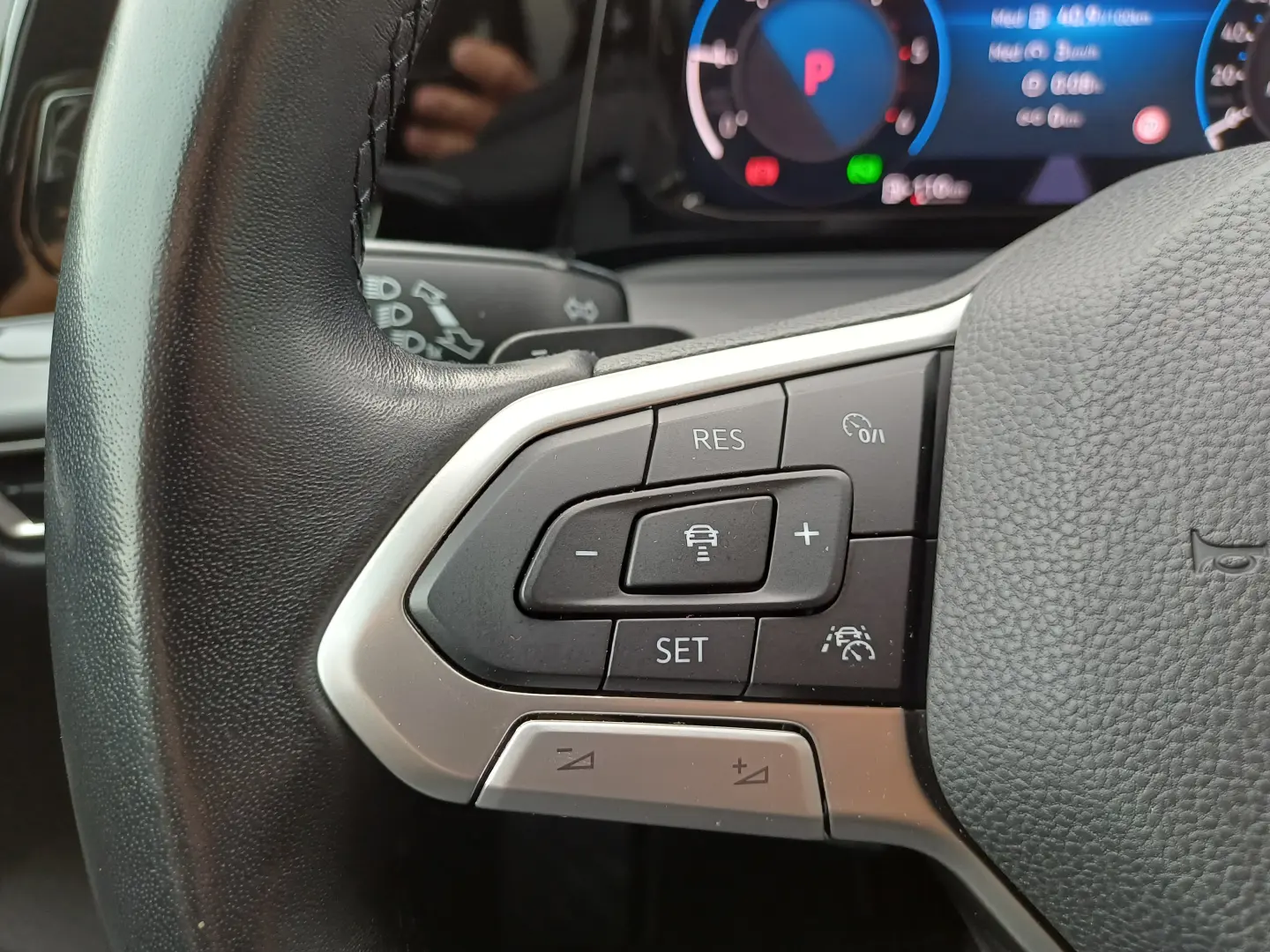 VOLKSWAGEN GOLF VIII 2.0 TDI 150HP STYLE DSG