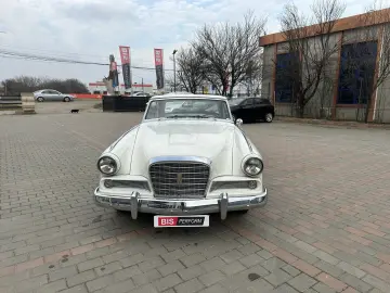 Studebaker Gran Turismo Hawk