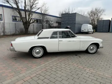 Studebaker Gran Turismo Hawk