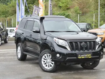Toyota Land Cruiser 2.8L Turbo 4X4 D-4D TEC Edition 7 Locuri