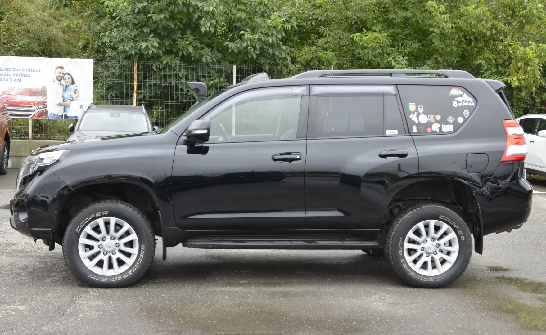 Toyota Land Cruiser 2.8L Turbo 4X4 D-4D TEC Edition 7 Locuri