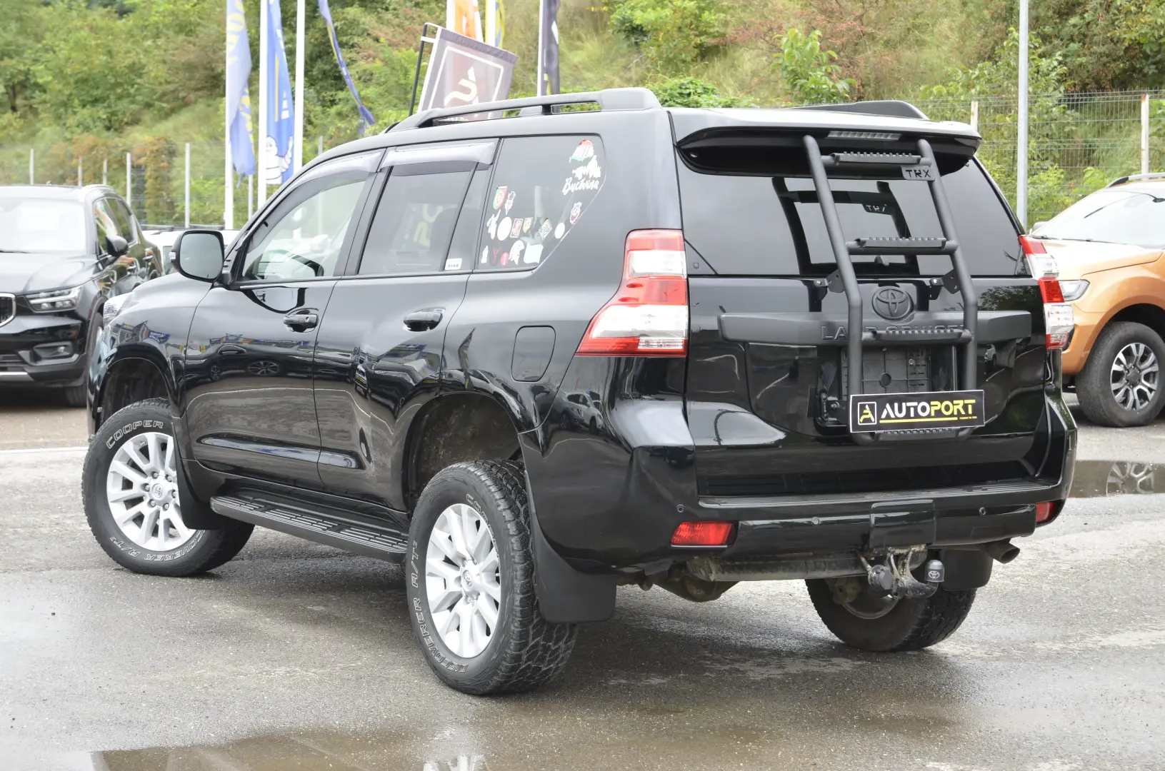 Toyota Land Cruiser 2.8L Turbo 4X4 D-4D TEC Edition 7 Locuri