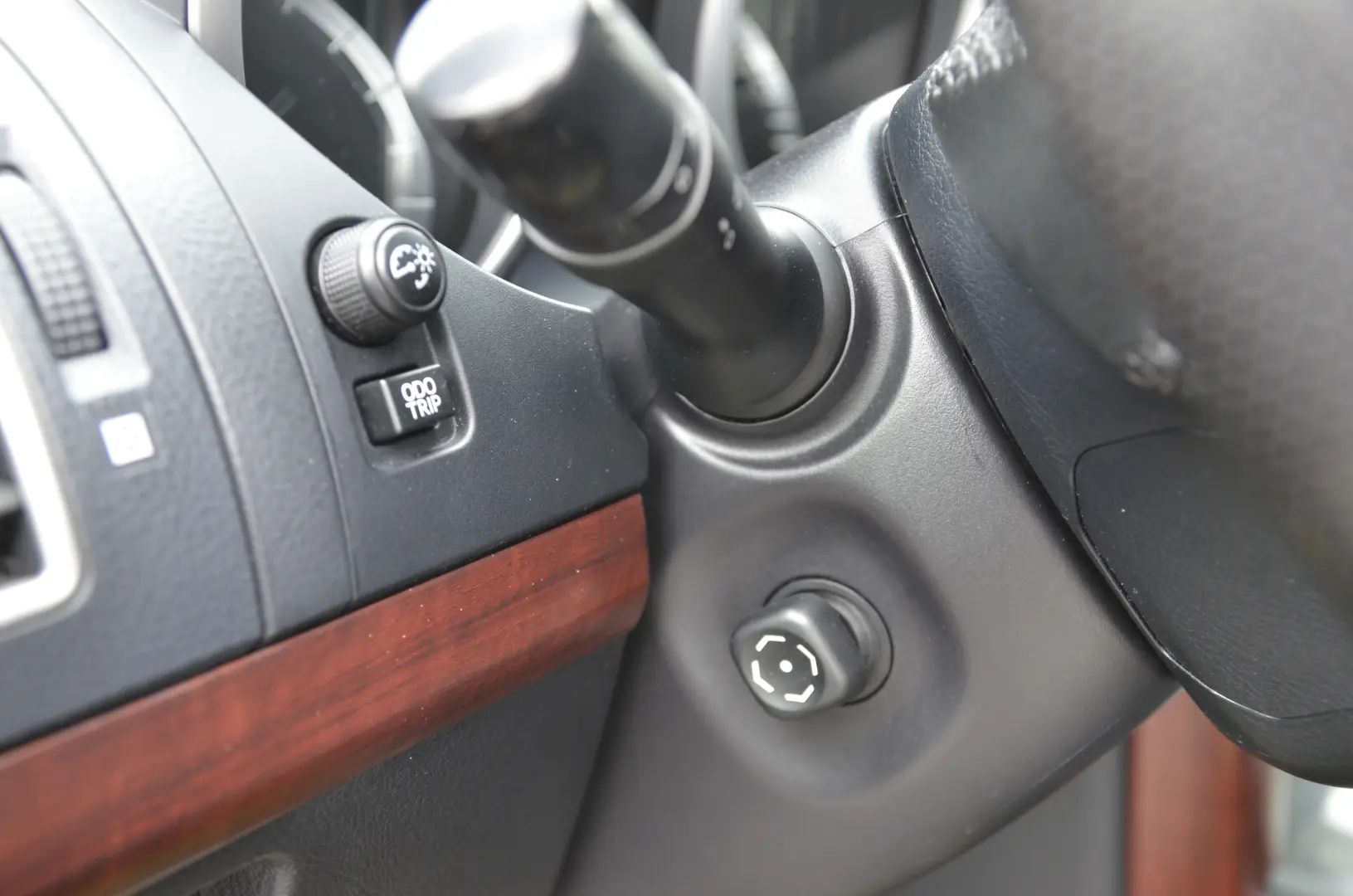 Toyota Land Cruiser 2.8L Turbo 4X4 D-4D TEC Edition 7 Locuri
