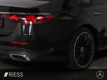 E 300 de AMG ADVANCED SUPERSCREEN 20'' NIGHT DIS