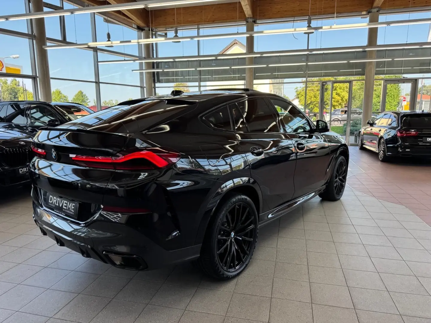 X6 40 d xDrive M Sport Pro Paket Iconic Glow 22Z