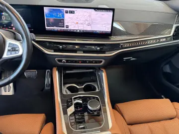 X6 40 d xDrive M Sport Pro Paket Iconic Glow 22Z