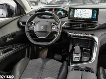 Peugeot 3008 Hybrid 225 e-EAT8 Allure Pack