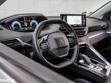 Peugeot 3008 Hybrid 225 e-EAT8 Allure Pack