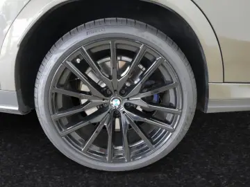 X6 M60i xDrive M Sport Pro|AHK|Pano|Autobahnass.
