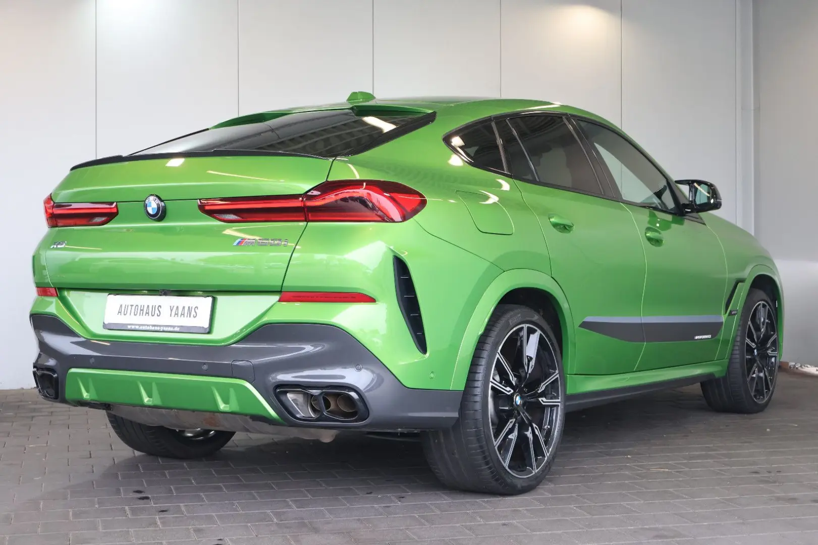 X6 M60i DAP+H/K+HUD+GESTIK+SOFT+PANO SKY+AHK+22