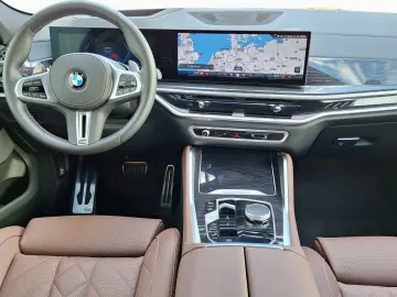 X6 M60i xDrive M Sport Pro DA/PA-Pro,HK,Pano,AHK