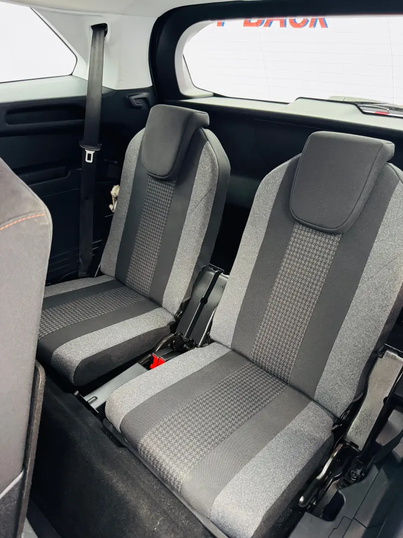 PEUGEOT 5008 1.6D 7 LOCURI