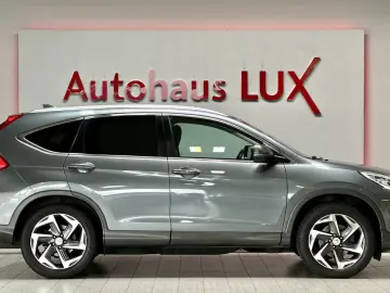 CR-V EXECUTIVE*4WD*AUTOMATIK*ACC*PANO*AHK*BIXENO