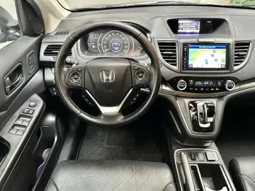 CR-V EXECUTIVE*4WD*AUTOMATIK*ACC*PANO*AHK*BIXENO