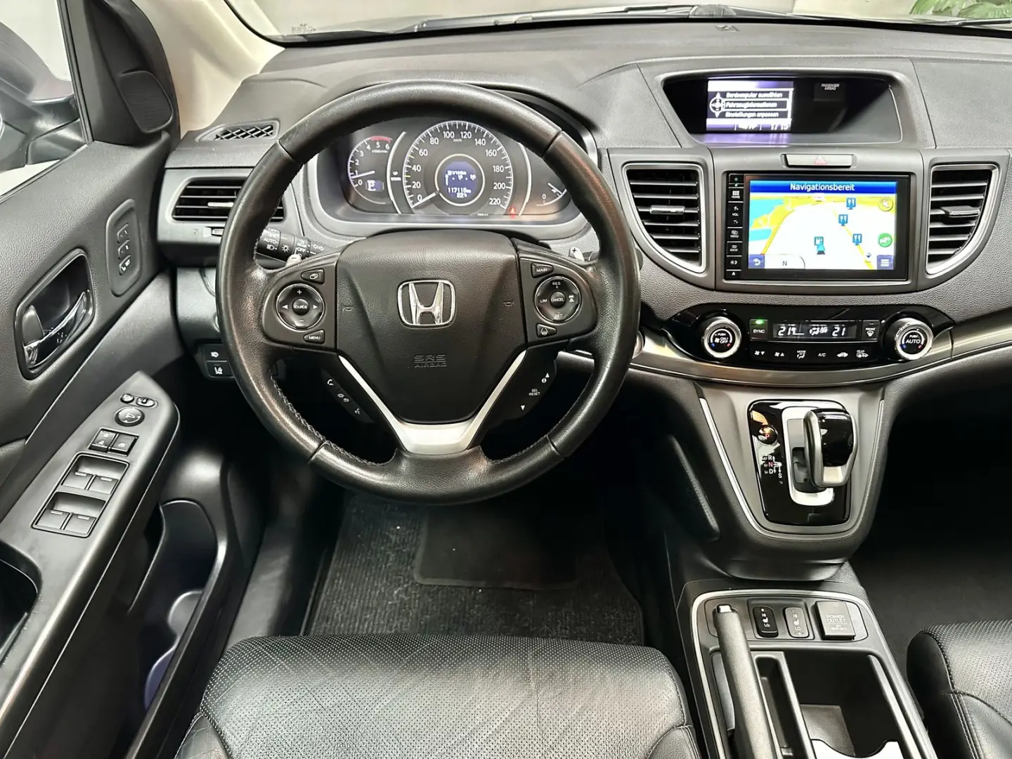 CR-V EXECUTIVE*4WD*AUTOMATIK*ACC*PANO*AHK*BIXENO