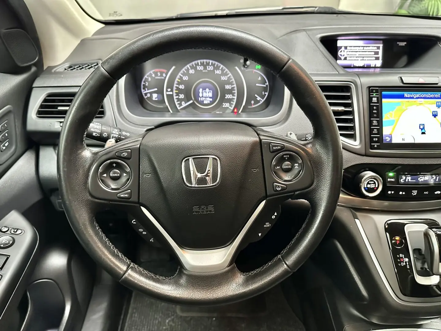CR-V EXECUTIVE*4WD*AUTOMATIK*ACC*PANO*AHK*BIXENO