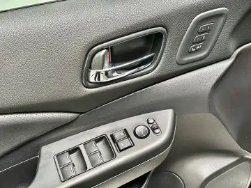 CR-V EXECUTIVE*4WD*AUTOMATIK*ACC*PANO*AHK*BIXENO