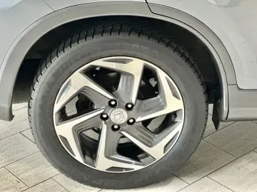 CR-V EXECUTIVE*4WD*AUTOMATIK*ACC*PANO*AHK*BIXENO