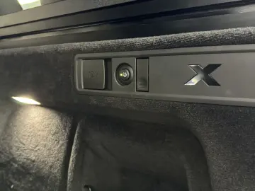 X5 xDr40i M Sport 22Zoll Luft Sky ACC AHK UPE128