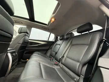 BMW Seria 5GT 3.0 xDrive