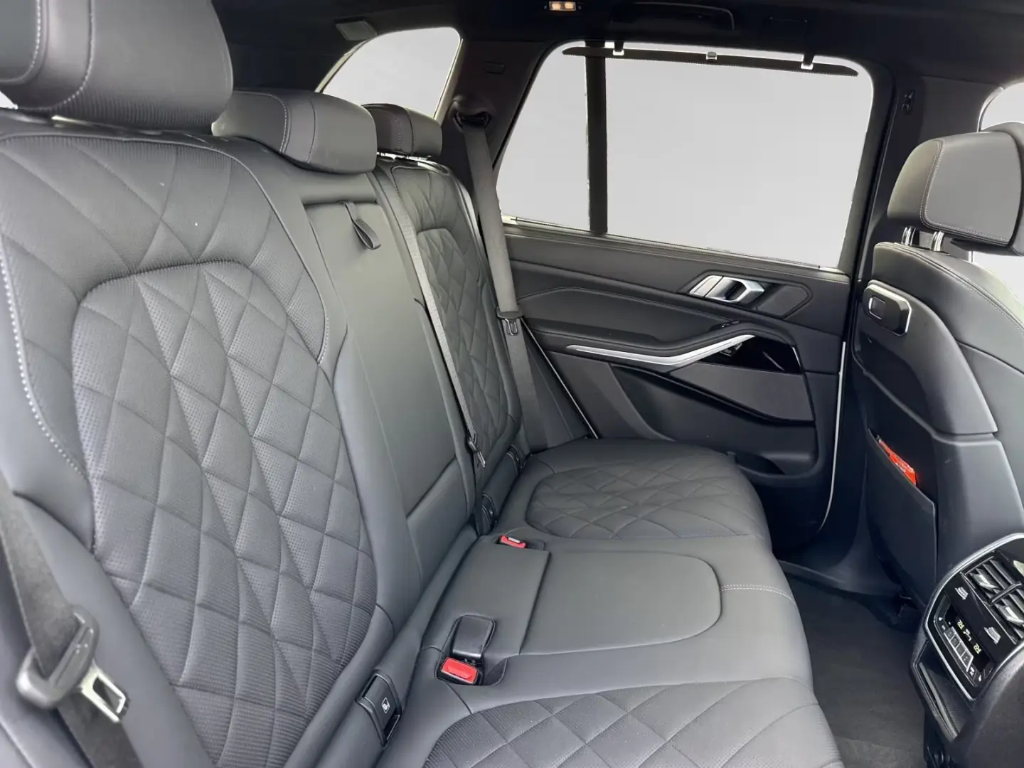 BMW X5 xDrive40i M Sport|AHK|Pano
