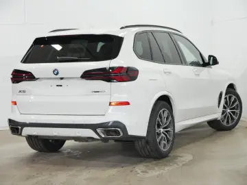 X5 xDrive50e M Sport AHK PANO Autobahnas h/k