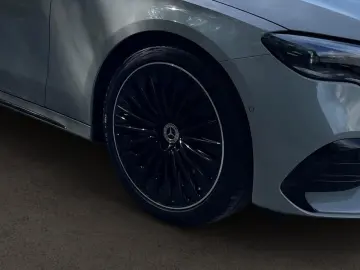 E 220 d AMG-PREMIUM+DISTRONIC+NIGHT+360°KAMERA
