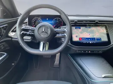 E 220 d AMG-PREMIUM+DISTRONIC+NIGHT+360°KAMERA